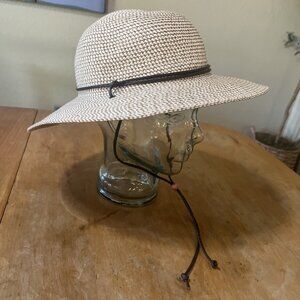 Solar Escape Women's Men's UV Sun Hat Grasslands 3 In Rim Adjustable Neck Tie